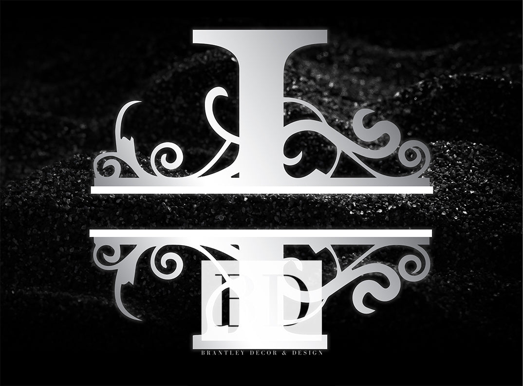 “I” Initial for Black and Chrome  -Horizontal Framed Portrait-